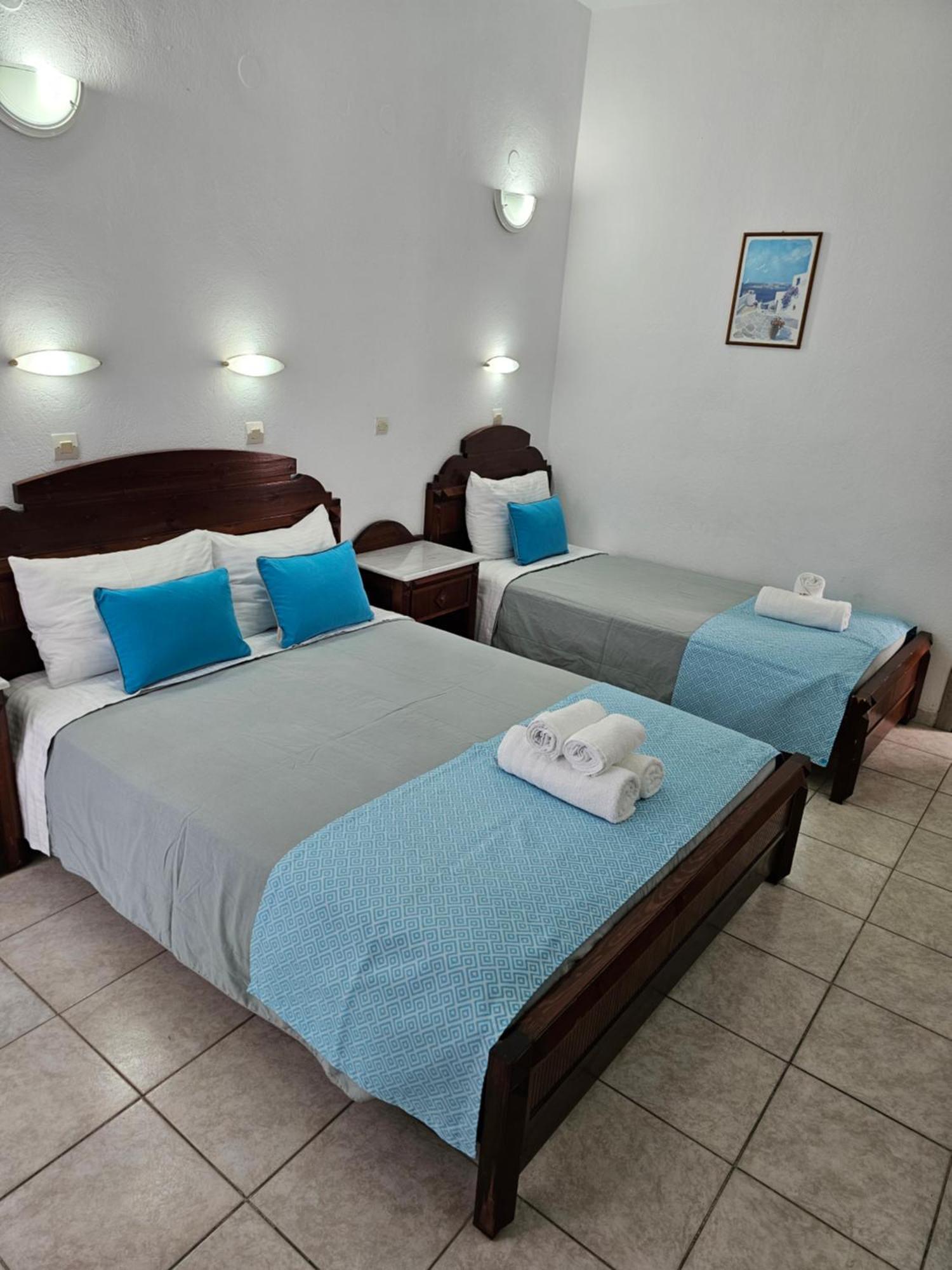 Hotel Leta Fira  Bagian luar foto