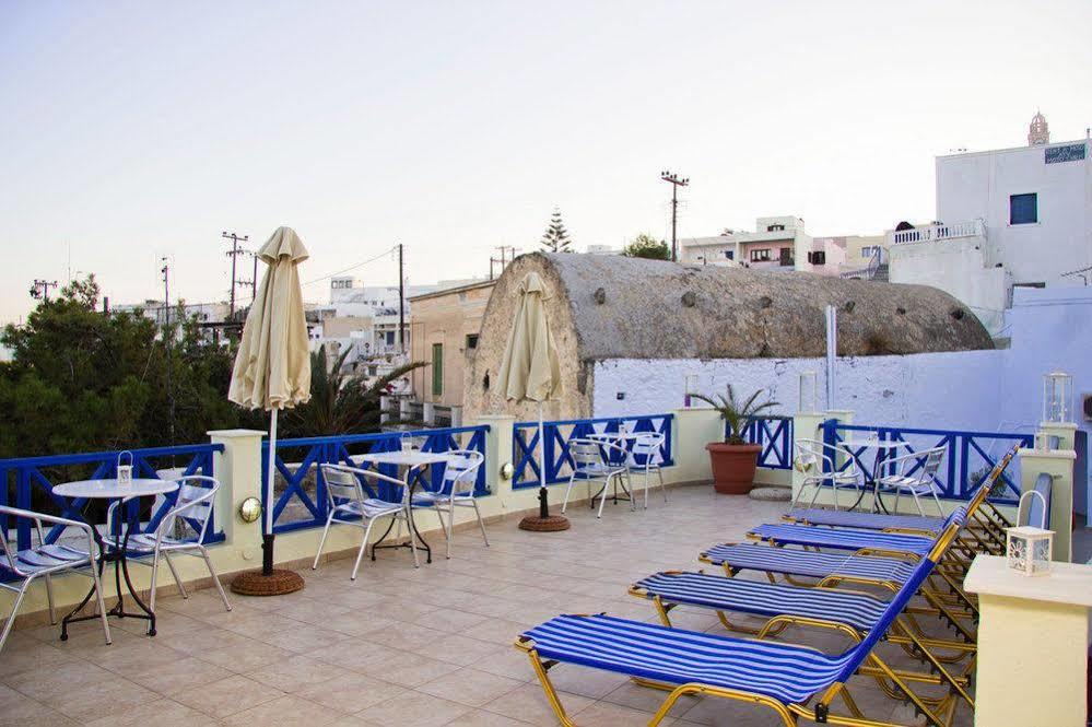 Hotel Leta Fira  Bagian luar foto